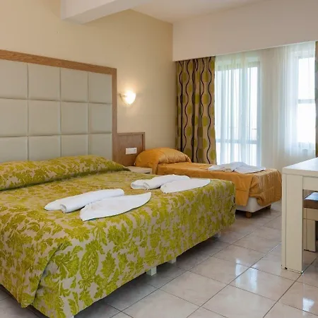 Muses Hotel 3*