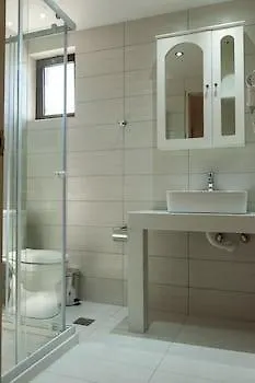 Hotel Muses Paralia Kourna